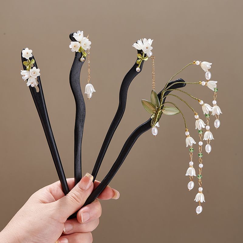 Event Suppliers - Lily Of The Valley1 Hair Stick