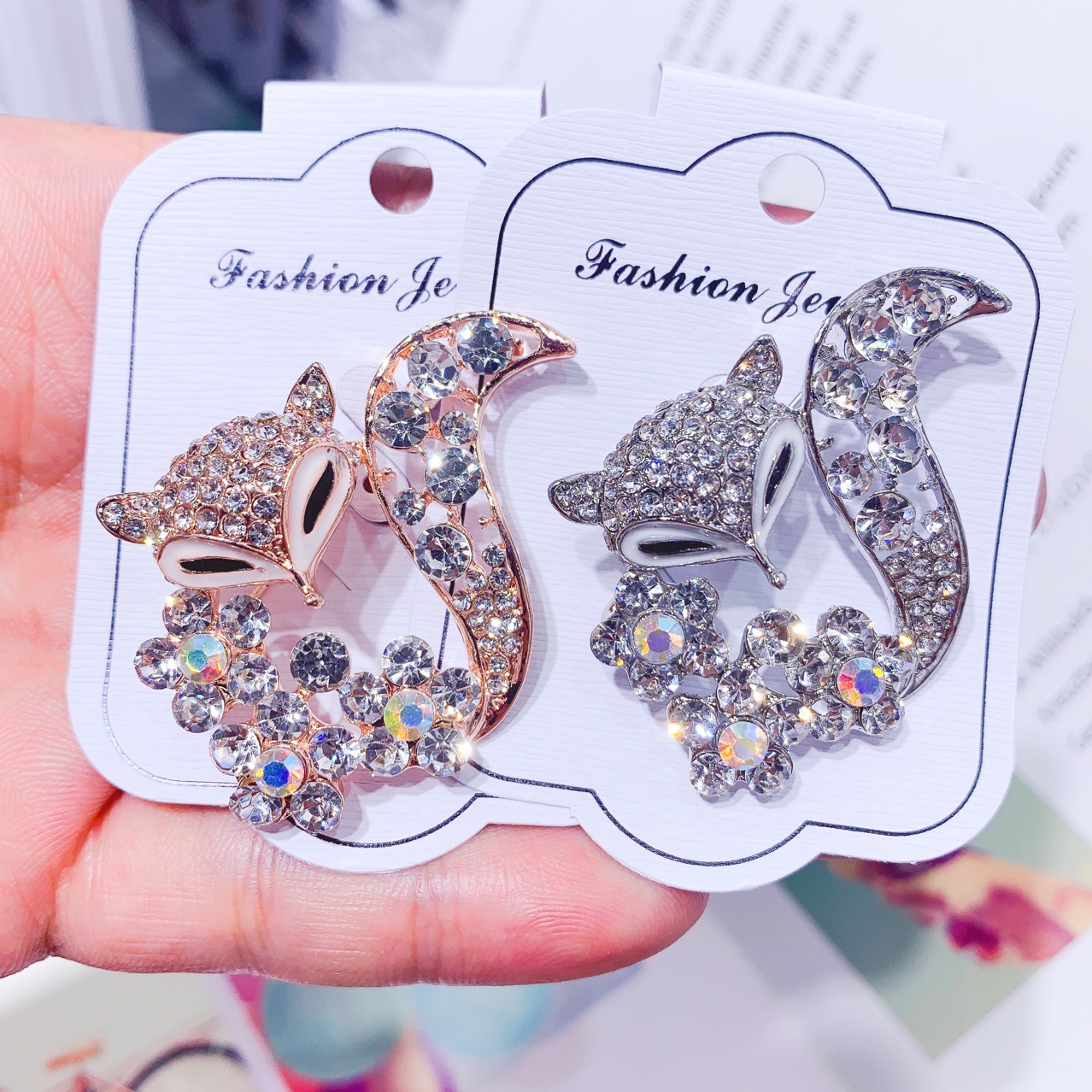 Ladies Brooch Women's Simple F - Event Suppliers 评论和价格
