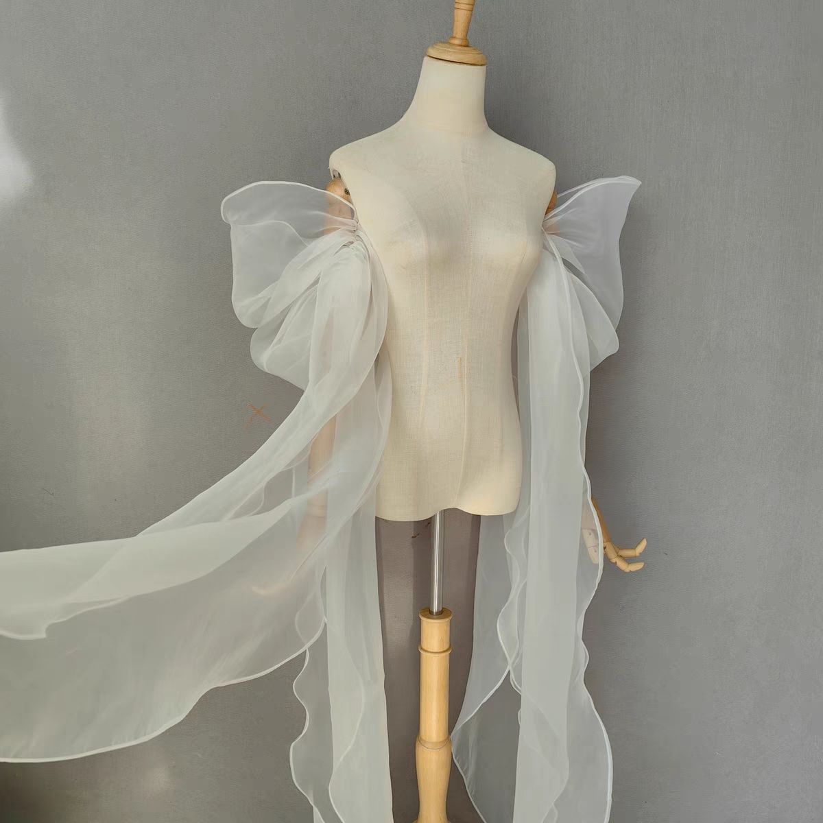 Bridal Sleeve Organza Detachab - Event Suppliers 评论和价格